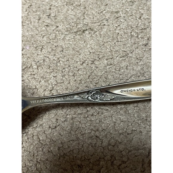 5 Pc Vtg Oneida Wm A Rogers Premier LA ROSE 4 & 1 Extra Spoon - Picture 3 of 7